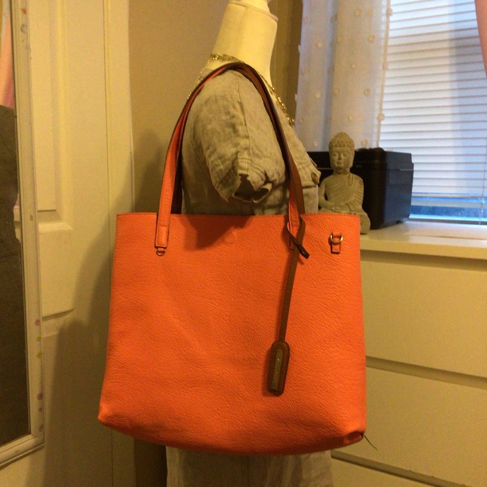Street Level. Reversible Shoulder Bag. New.